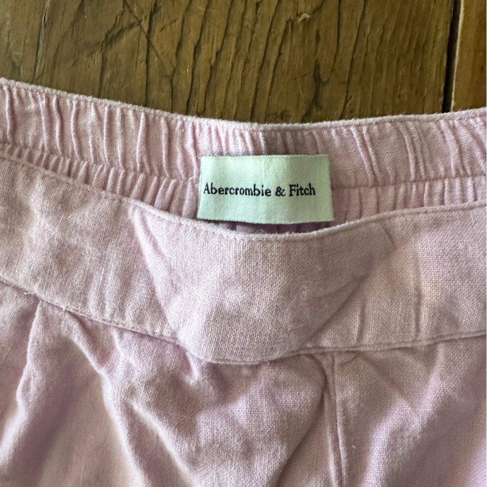 Abercrombie Women's pink linen viscose Shorts L